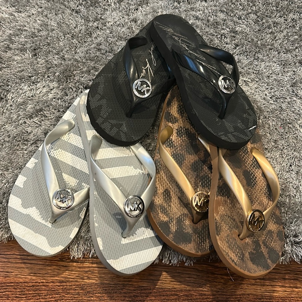 Michael Kors women’s flip-flops - Picture 1 of 10